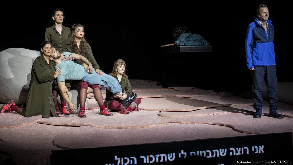 German theater brings David Grossman novel to Israeli stage