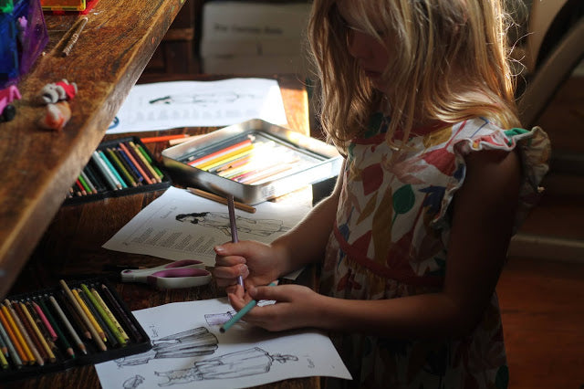 Home School in the Woods: Family Learning & Projects